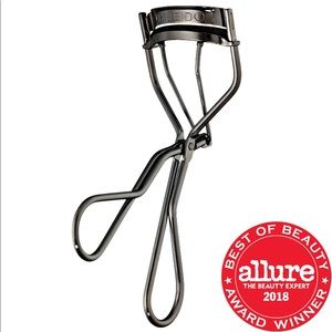 Shiseido eyelash curler BRAND NEW